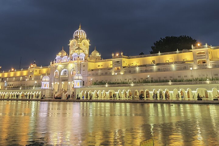 Sri Harmandir Sahib, the Golden Temple in Amritsar, reflected in the sarovar